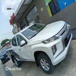 Mitsubishi L200 année 2020 essence manuelle  | Dealito.ci