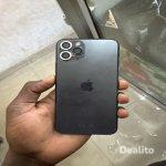 iPhone 11 Pro avec Face ID rapide  | Dealito.ci