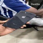 iPhone 8 d’origine légère fissure à l’arrière  | Dealito.ci