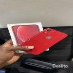 iPhone XR avec carton arrière fissuré | Dealito.ci